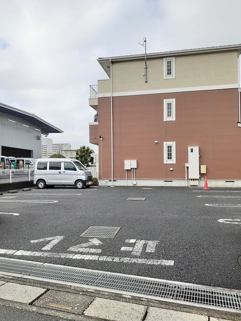 ゴーチェ 駐車場