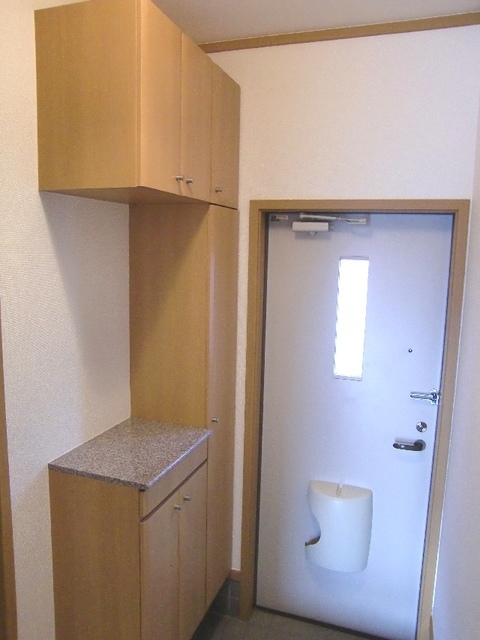 ゴーチェ 玄関