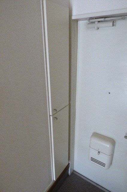 グローリアス栄和 収納