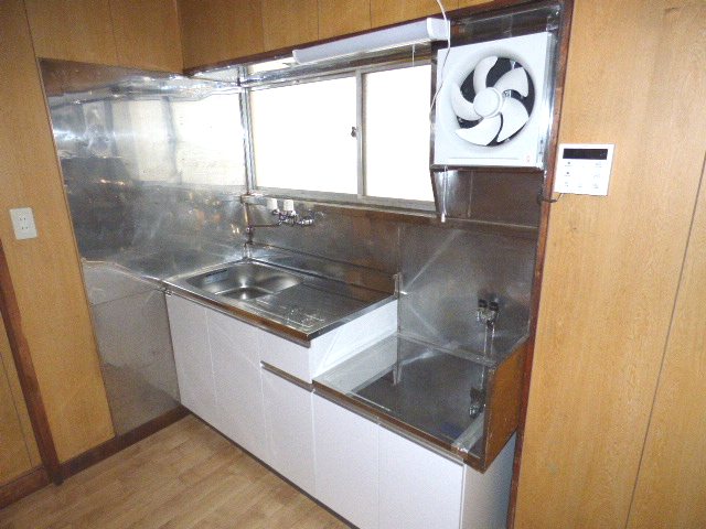 前川2丁目貸家 キッチン