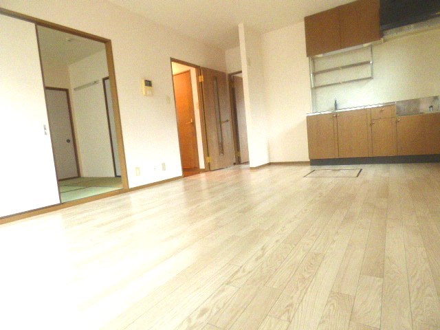 エクセルこだま リビング