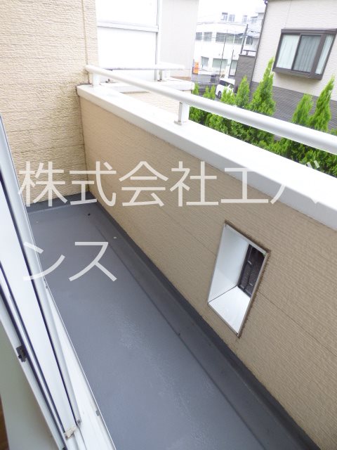 アモロッソ中央 ベランダ
