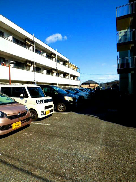 浦和エメラルドグリーン 駐車場