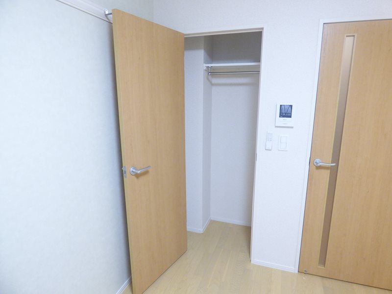 アウティス 収納