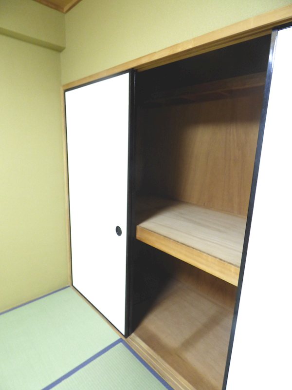 芝園ハイツ２号棟 収納