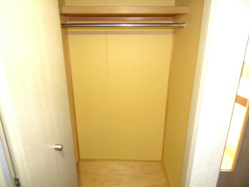 グリーンハイツ 収納