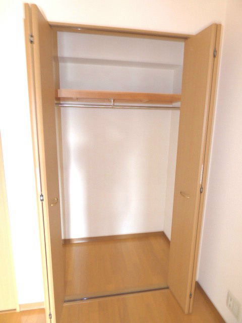 グランプエルタ 収納