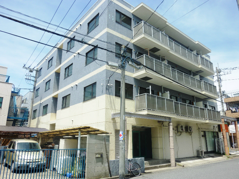 エクレール朝日町 外観