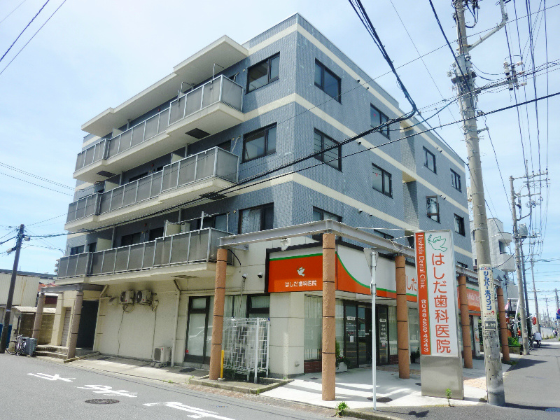 エクレール朝日町 エントランス