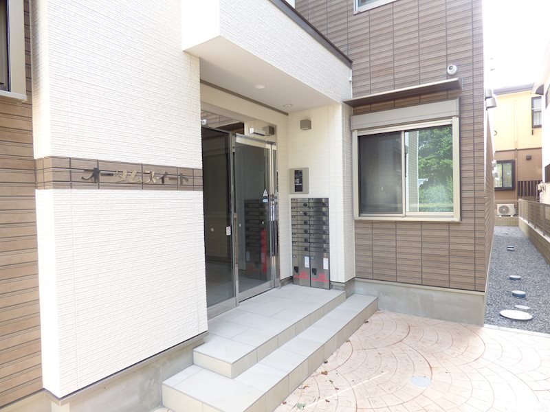 埼玉県戸田市笹目４丁目 エントランス