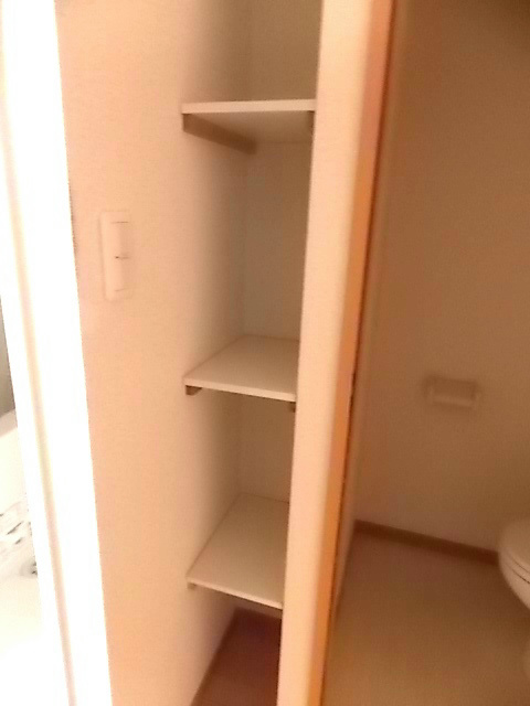 ＳＫコートⅣ 収納