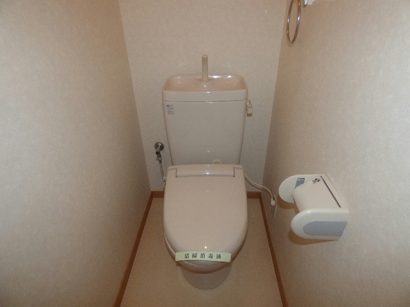 メゾンサンヴァリエ トイレ