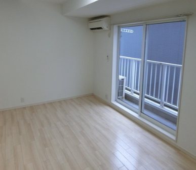 ハピネス彩湖 リビング