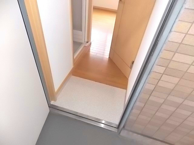 ai court 玄関
