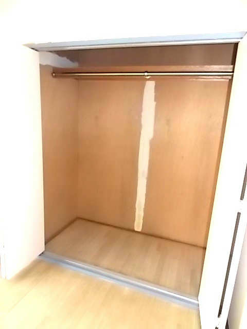 エニーセ西青木 収納