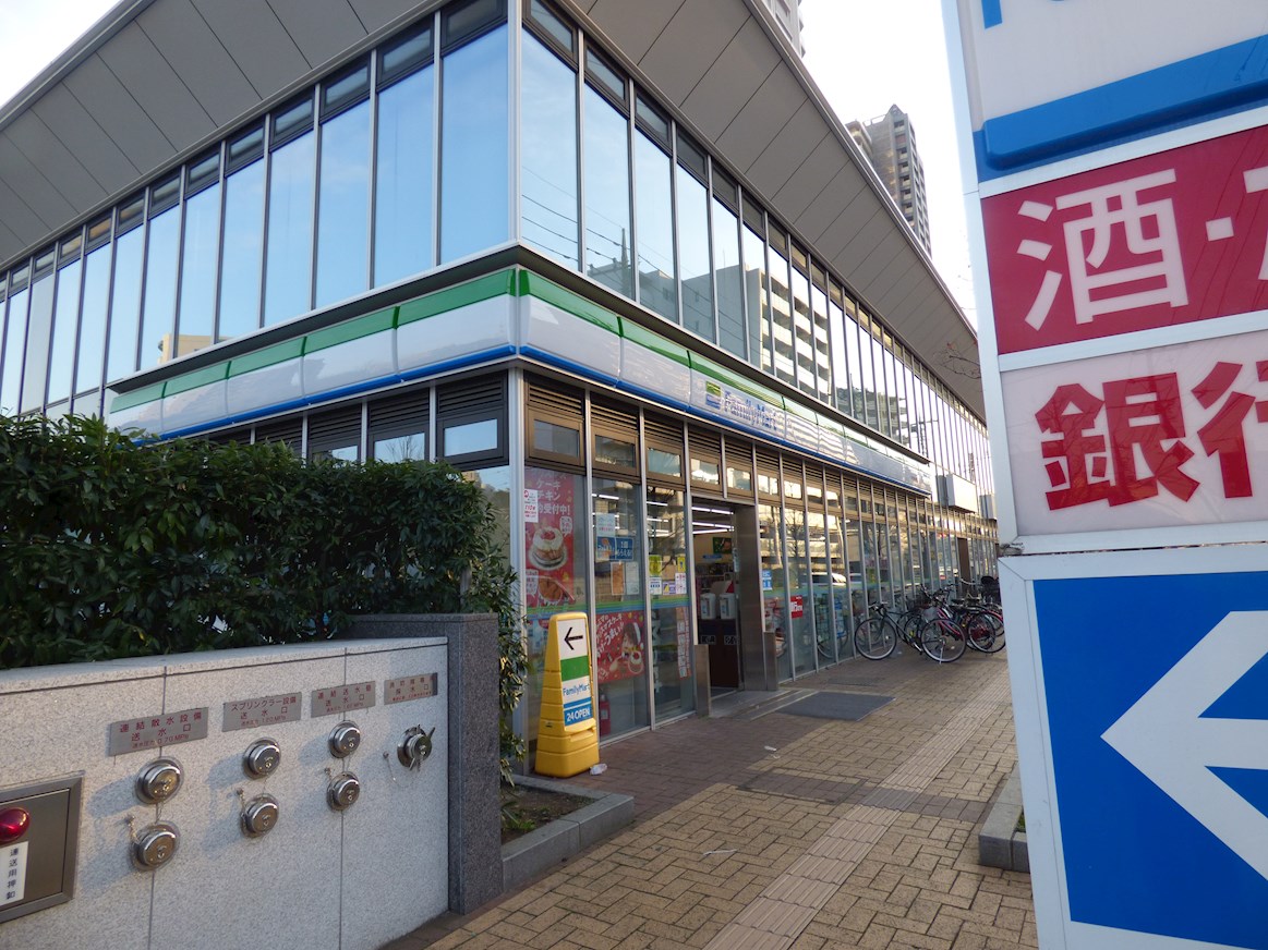 アートビレッジ コンビニ