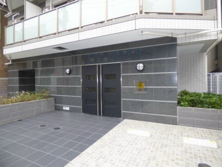 AZEST西川口 エントランス