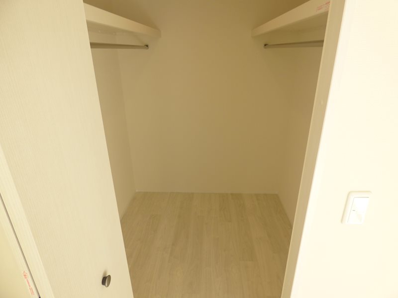 安行原戸建 収納