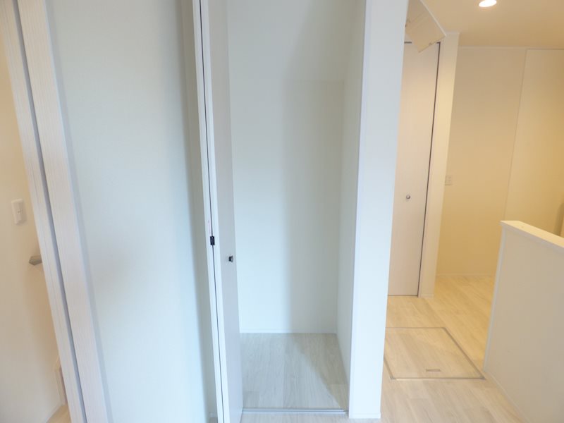 安行原戸建 収納