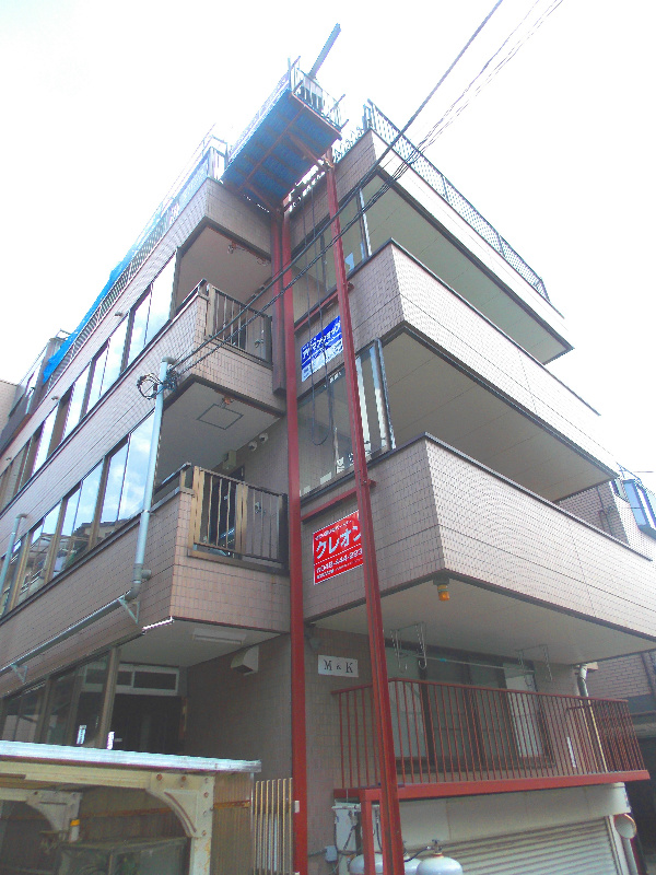 M&K 外観