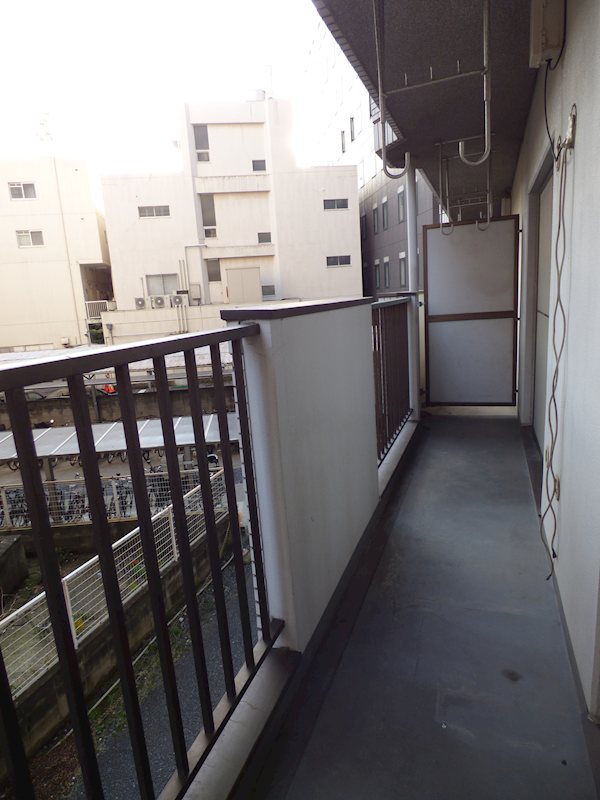 ＳＫハイツ芝新町 ベランダ