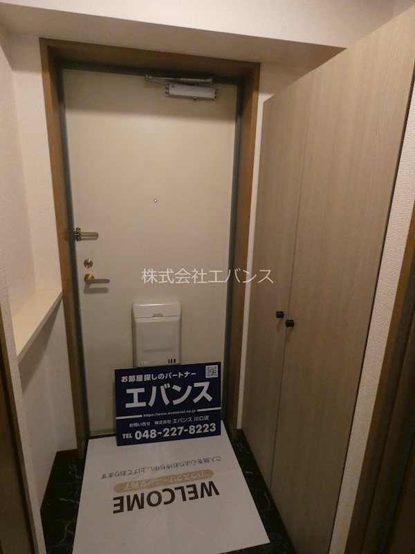 グランデ朝日 玄関
