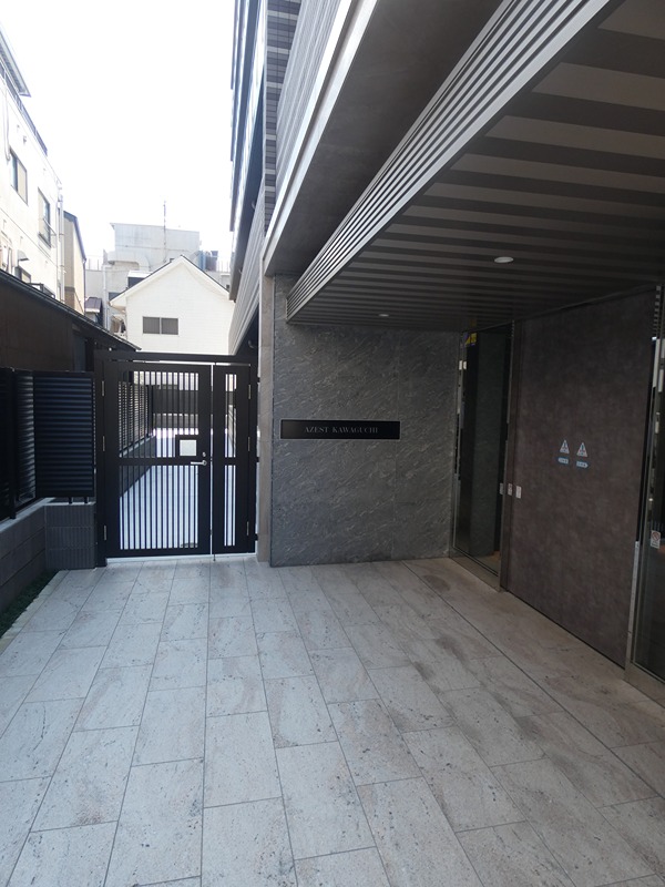 AZEST川口 ロビー