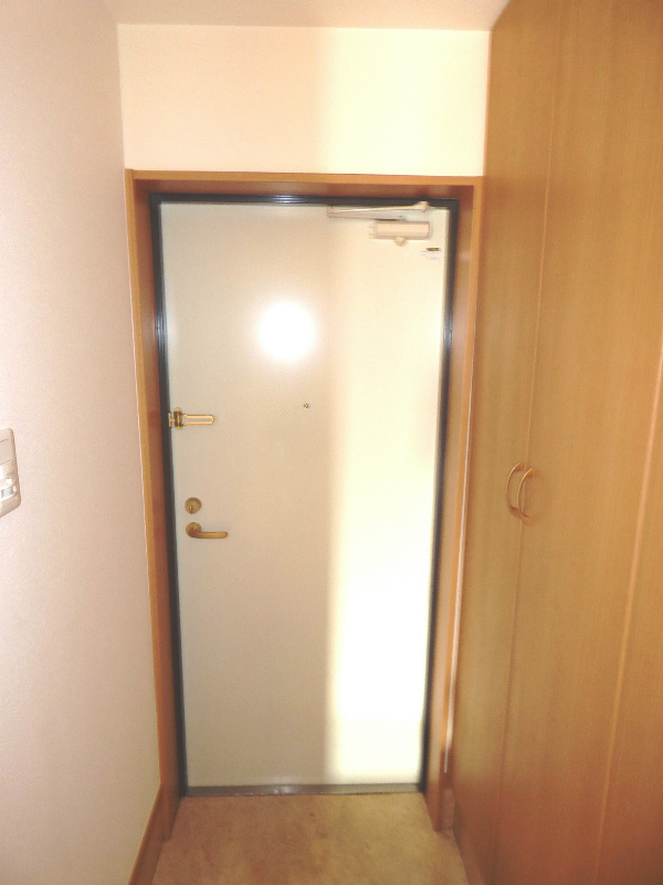 アクシーズグランデ蕨Ⅱ 玄関