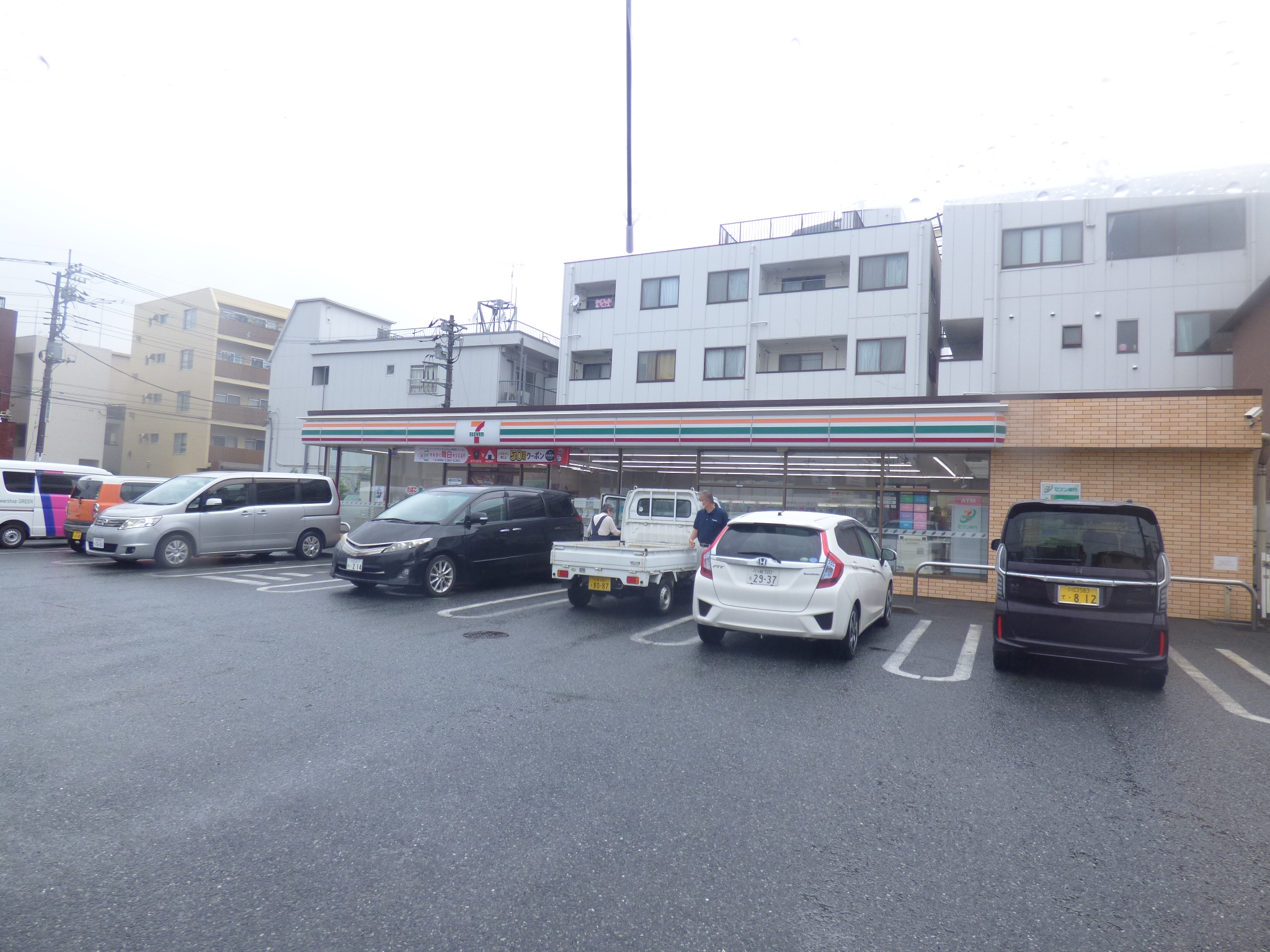 Stone　village コンビニ