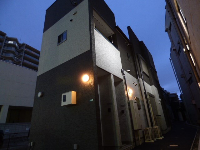 ステージ鳩ヶ谷本町 外観