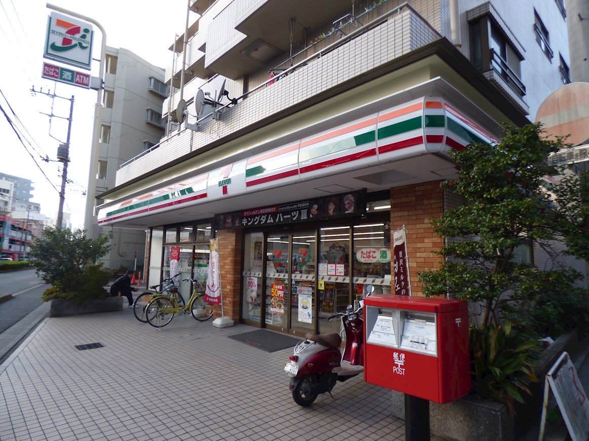 アクシーズグランデ蕨Ⅳ コンビニ