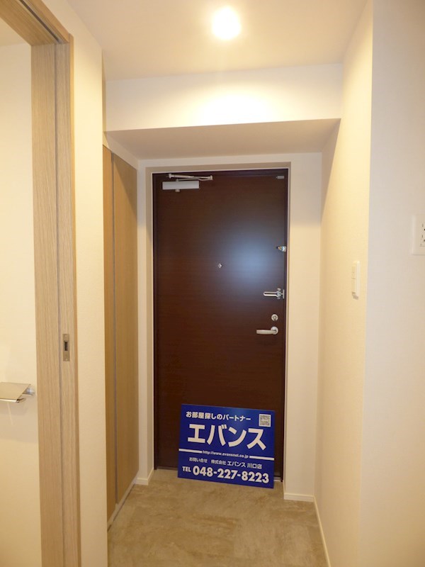アクシーズグランデ蕨Ⅳ 玄関