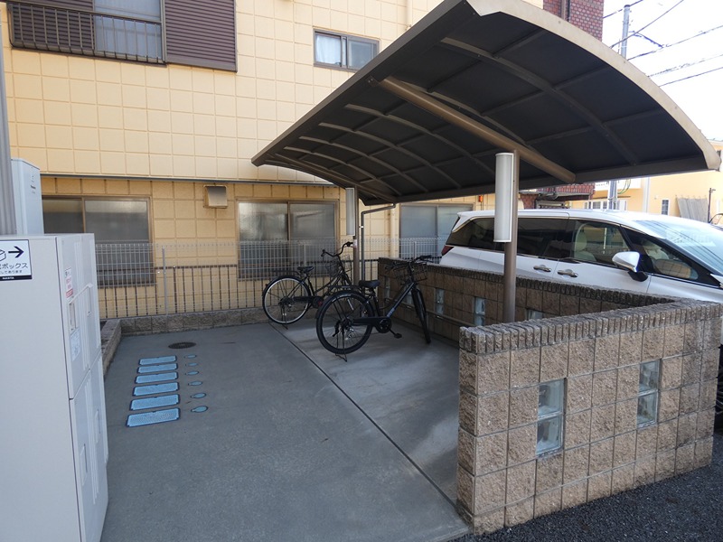 アルテシア雅Ⅱ 駐車場