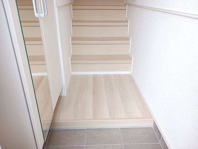 リオラ　Ⅱ 玄関