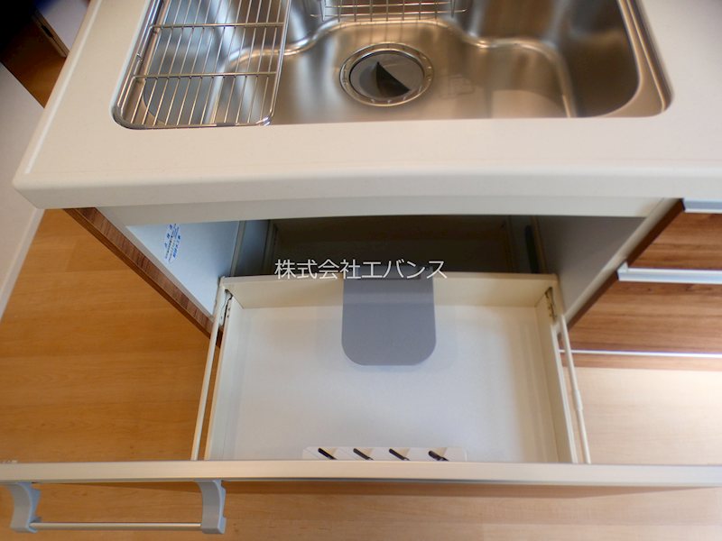 アルモクレール 収納