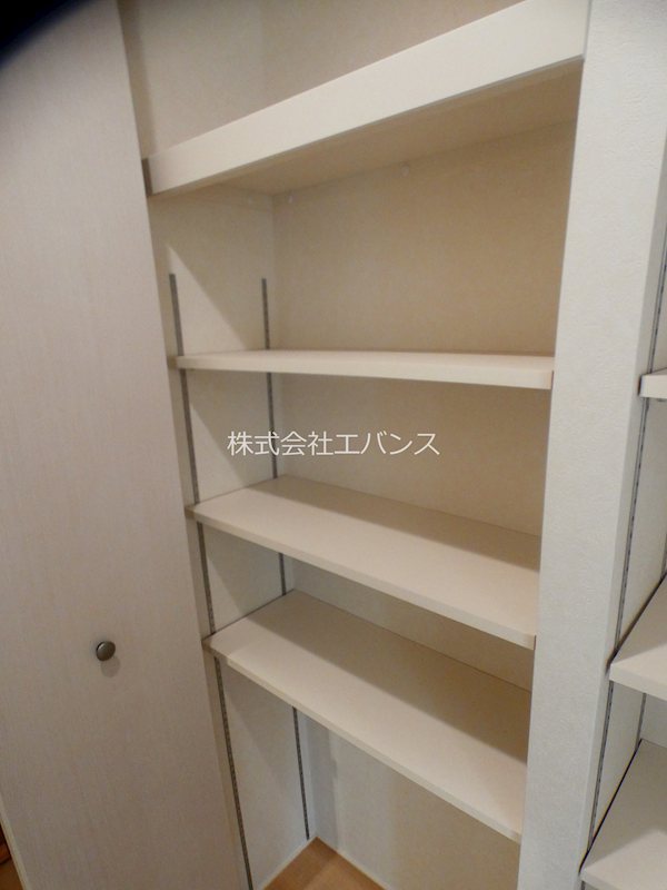 アルモクレール 収納