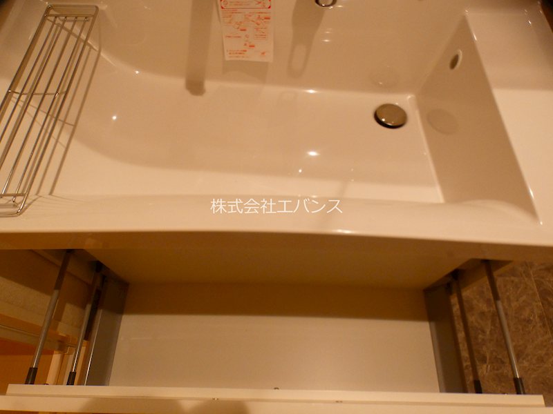 アルモクレール 収納