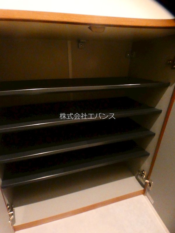 アルモクレール 収納
