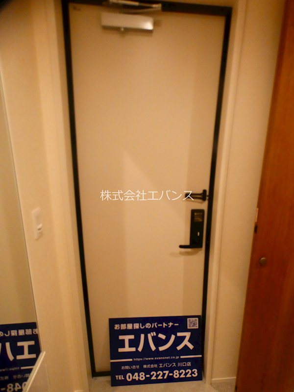 アルモクレール 玄関