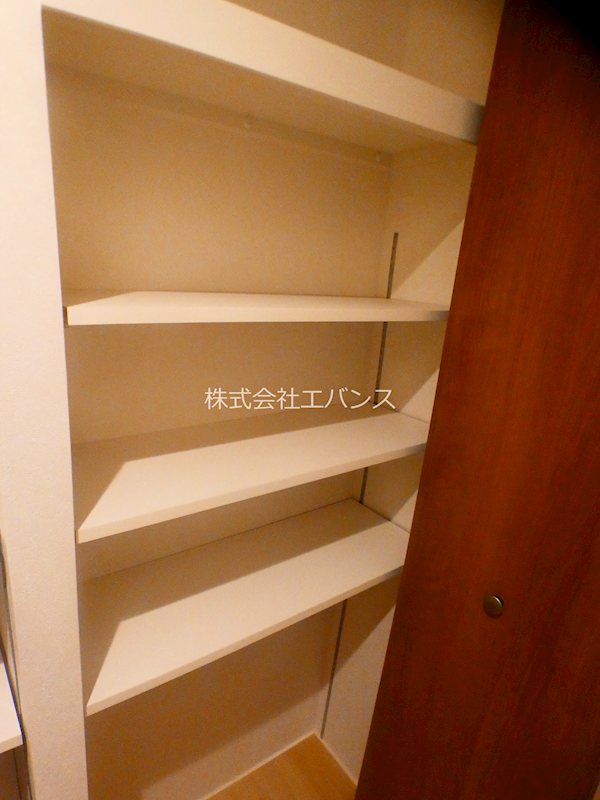 アルモクレール 収納