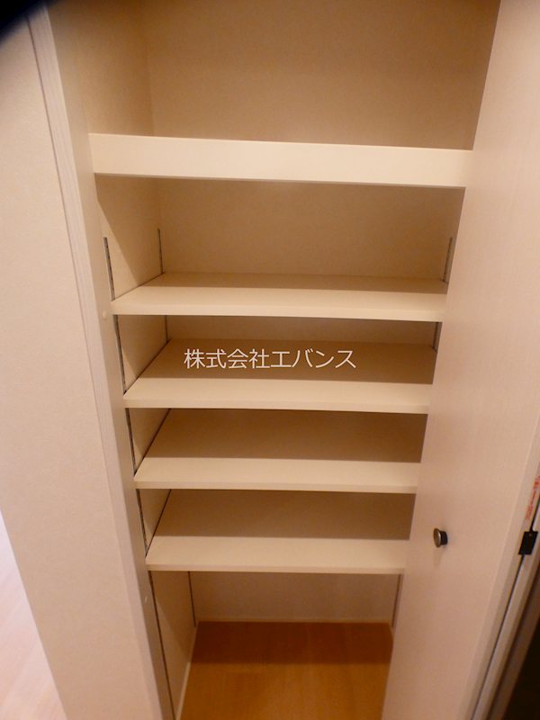 アルモクレール 収納