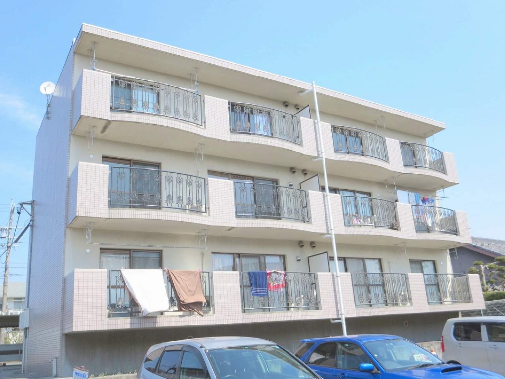 ラフォーレ・向平 102号室 外観