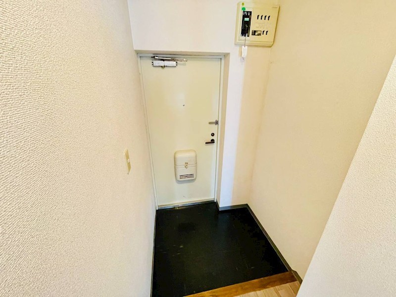 カルカソンヌ 玄関