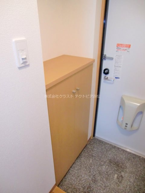 パディー江西 玄関