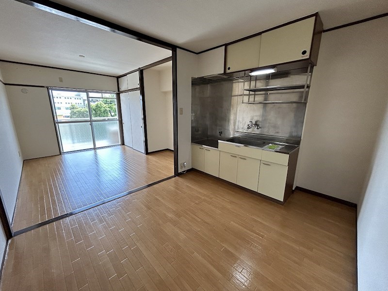 スカイシャトウ城山Ⅱ リビング