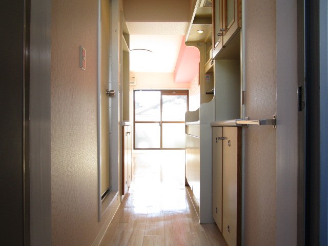 メゾン・ド・スターブル 玄関