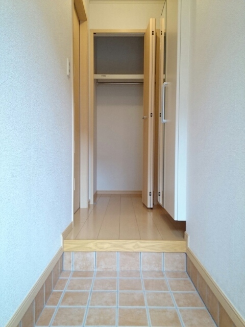 ジェルメフラン 玄関