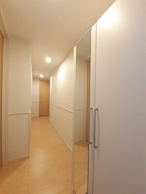 リヴェールミナミ 玄関