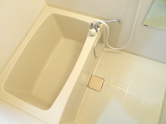 メゾンアントレーブＣ その他5