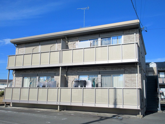 グリュックＣ 102号室 外観